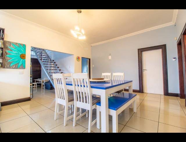 4 BEDROOM HOUSE FOR SALE IN BLUFF